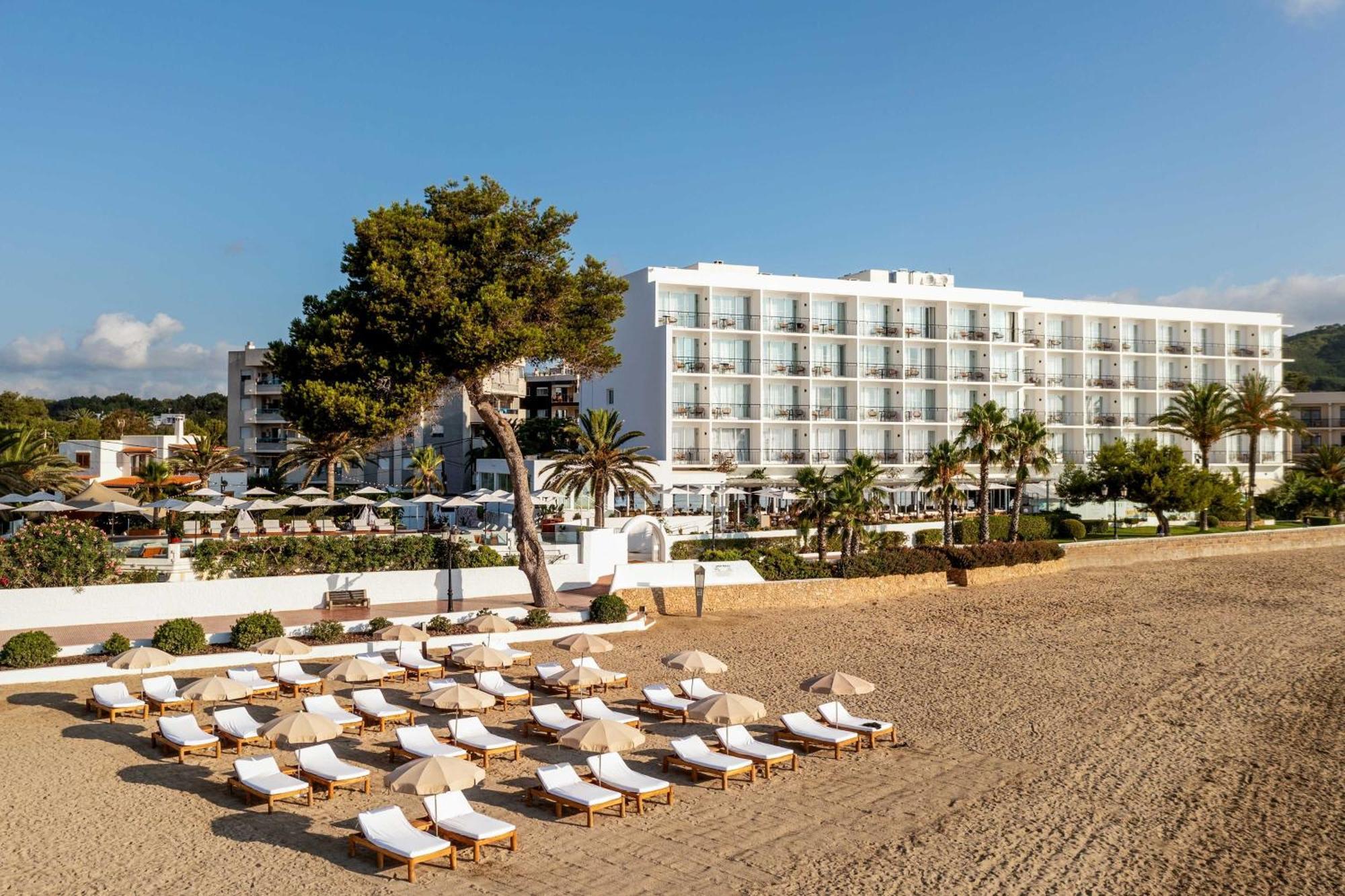 Hotel Riomar, Ibiza, a Tribute Portfolio Hotel Santa Eularia des Riu Exterior foto